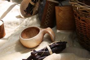 Picture: /files/blog/3/w288/bush-crafts-1.jpg